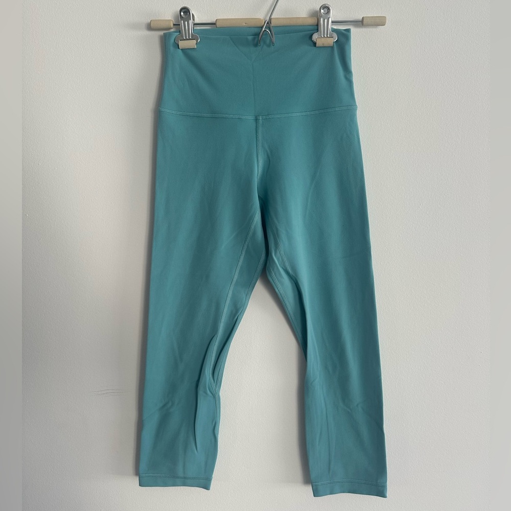 Lululemon Teal Leggings (4) 23in inseam